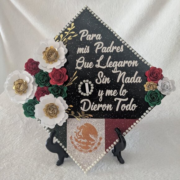Mexican graduation cap topper ?